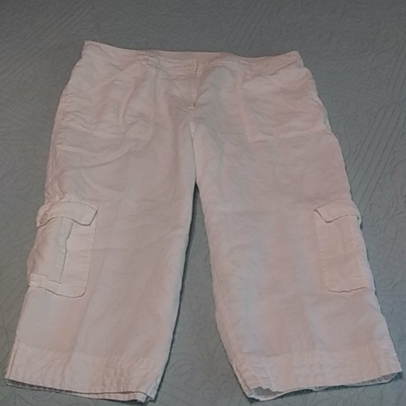Chicos white linen capris - Picture 1 of 6